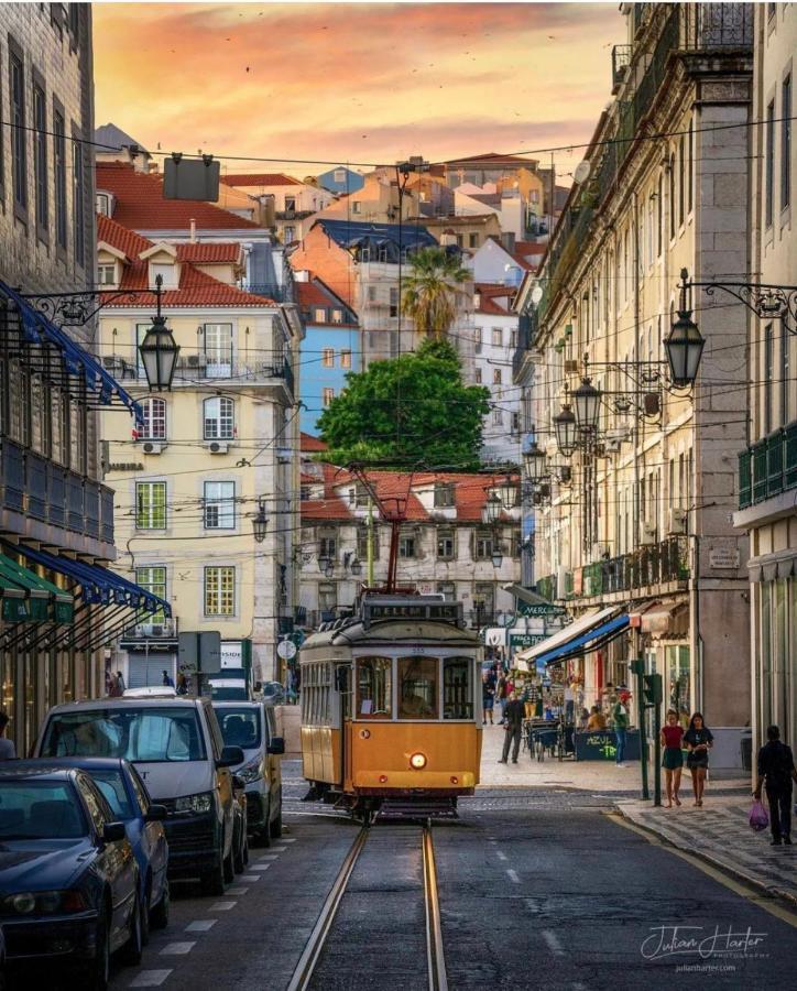 Tejo House River Lisbon アルマダ エクステリア 写真