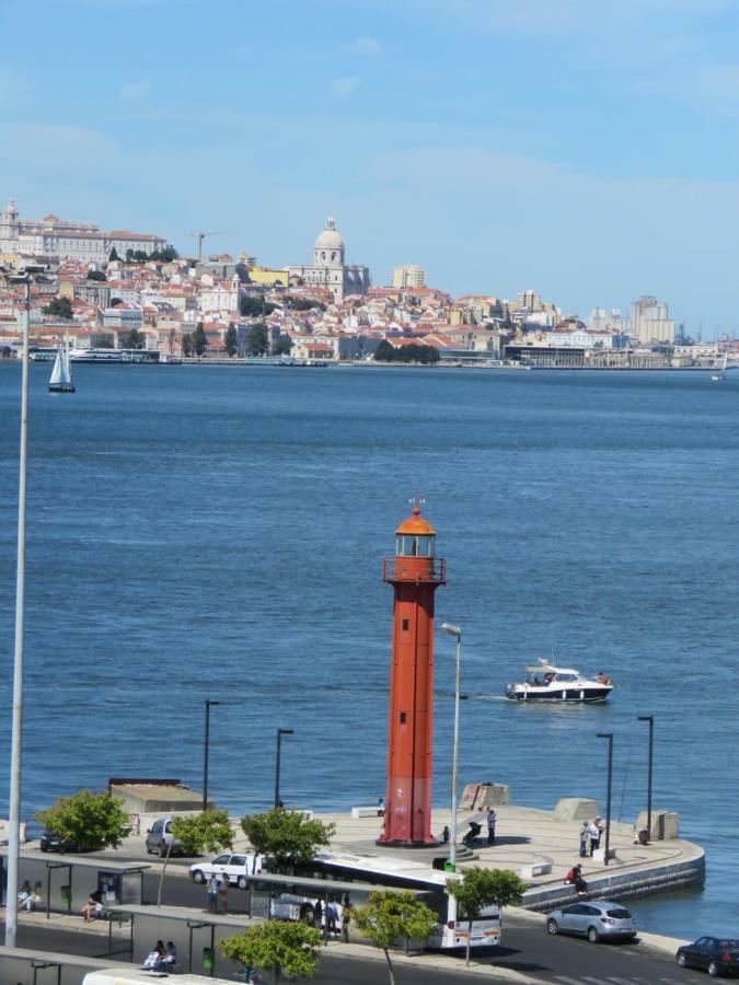 Tejo House River Lisbon アルマダ エクステリア 写真